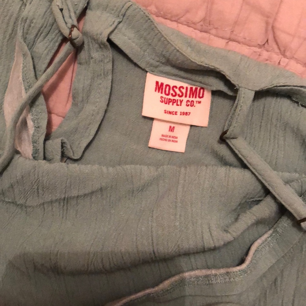 Top - Picture 2 of 2